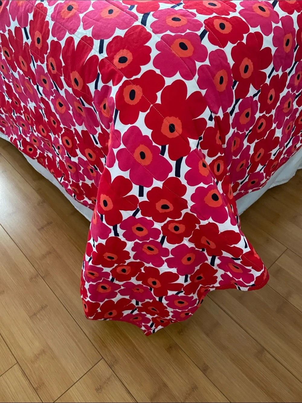 Marimekko Mini Unikko Floral Set Comforter And 2 Shams Red Pink Queen